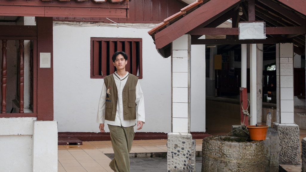 Kondisi pesisir sekitar Masjid Al-Alam Marunda sebagai benteng ekologi cagar budaya Jakarta.